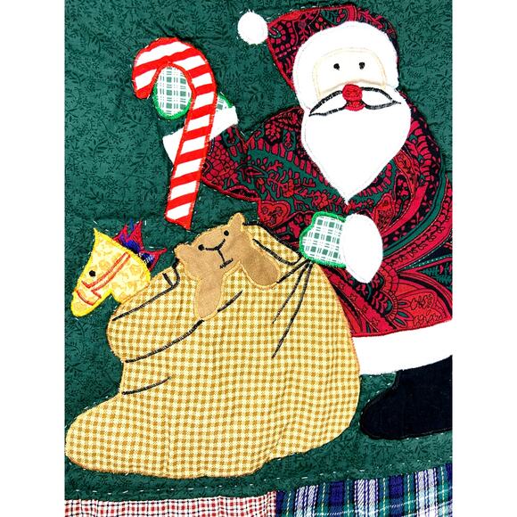 Santa Claus Christmas Patchwork Throw Blanket Holiday Season Green Multicolor - Picture 3 of 10